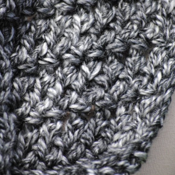 Handmade Black and White Skinny Twisted Cowl Crocheted - Picture 3 of 3